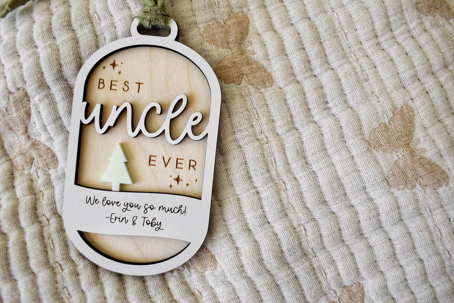 Best Aunt Ever / Best Uncle Ever Personalized Ornament